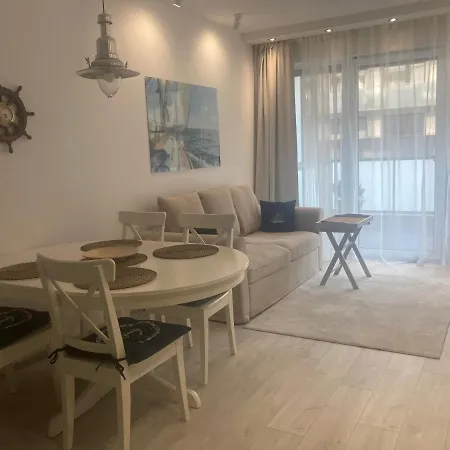 Kapitańskie Z Miejscem W Hali Garażowej Kasprowicza 20a Apartament *